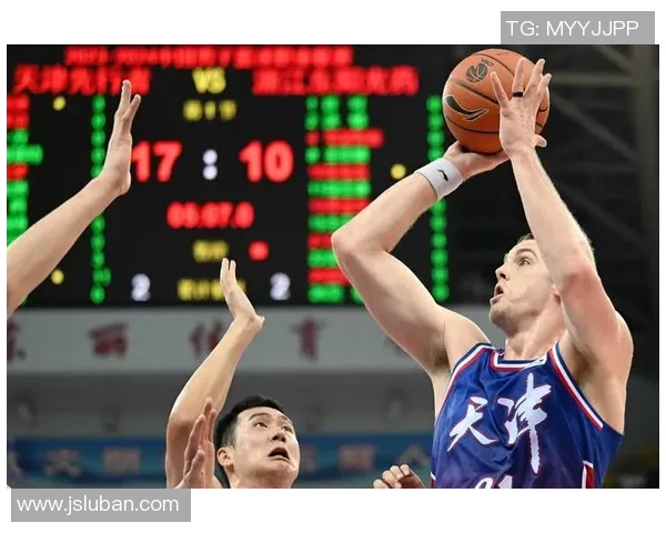 赛后分析:杭州篮球队与武汉篮球队的比赛节奏与战术对比探讨