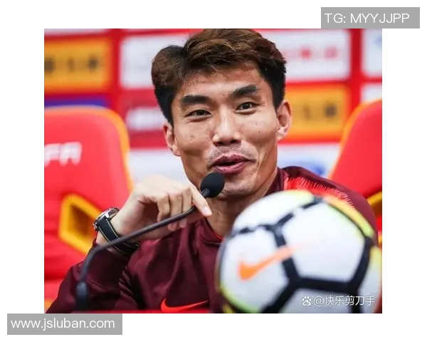 中国血统的足球明星们在国际赛场上的辉煌成就与影响力分析